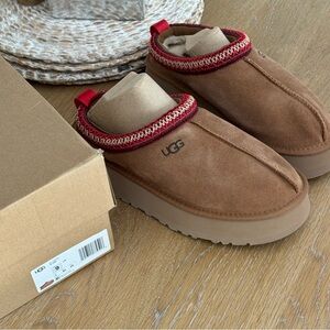 Tazz Ugg Slippers